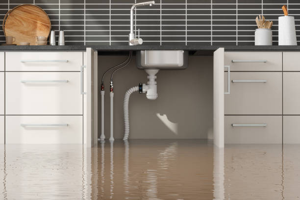 Best Emergency water damage restoration  in Lennox, SD